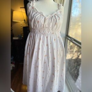 Old Navy Maternity XL White Cottagecore Milkmaid Cotton Dress Ditsy Floral Sweet